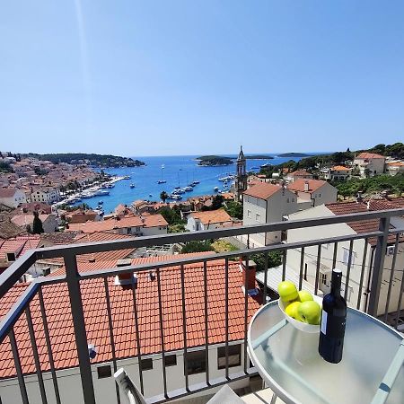 Brand New Apt W Balcony & Perfect Seaview At Center Hvar Town Kültér fotó