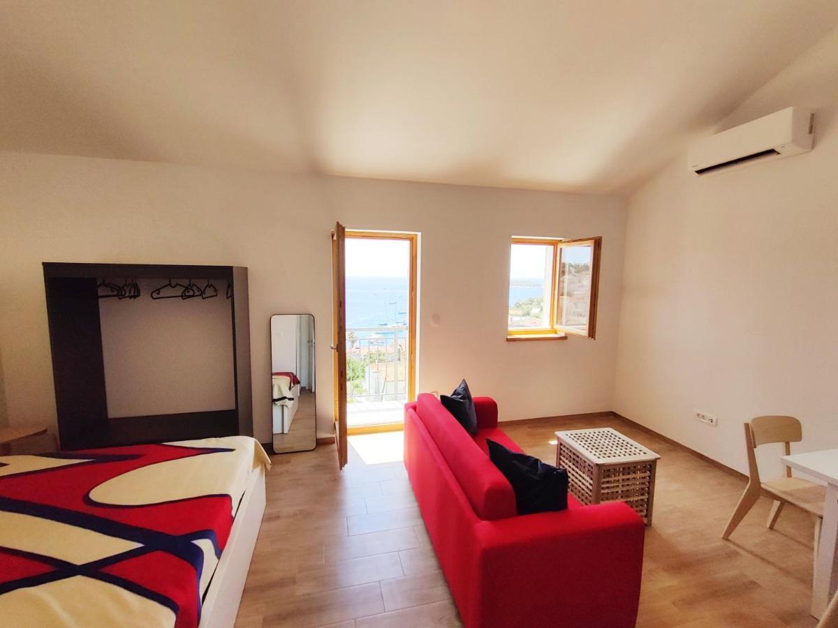 Brand New Apt W Balcony & Perfect Seaview At Center Hvar Town Kültér fotó
