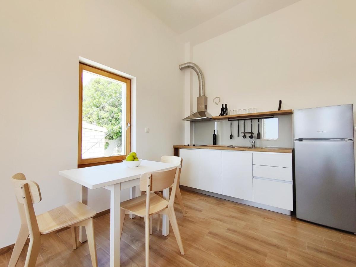 Brand New Apt W Balcony & Perfect Seaview At Center Hvar Town Kültér fotó