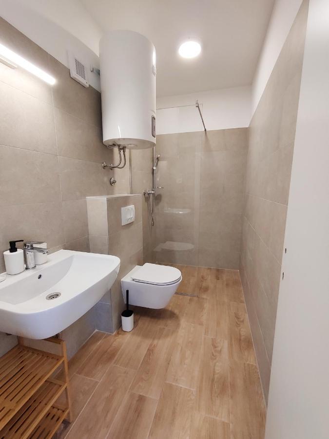 Brand New Apt W Balcony & Perfect Seaview At Center Hvar Town Kültér fotó