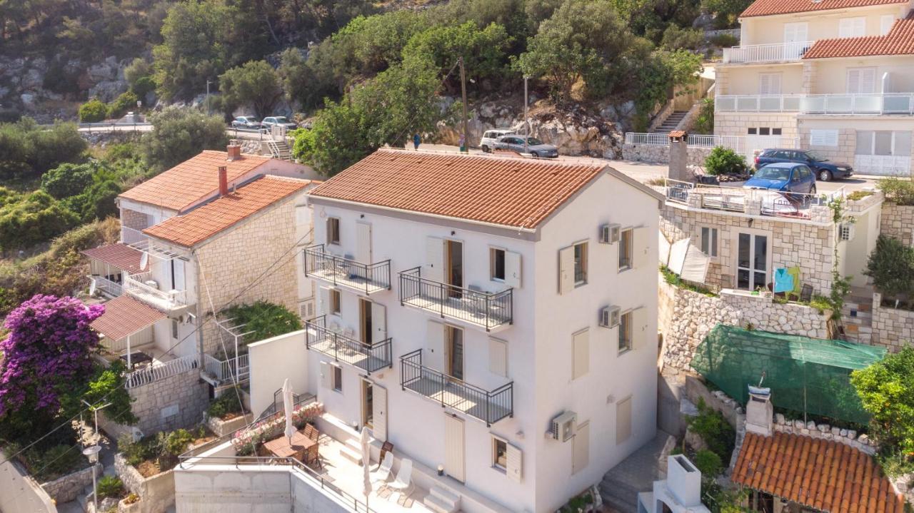 Brand New Apt W Balcony & Perfect Seaview At Center Hvar Town Kültér fotó