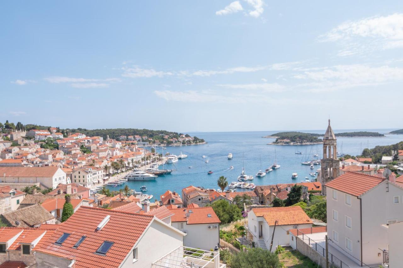Brand New Apt W Balcony & Perfect Seaview At Center Hvar Town Kültér fotó